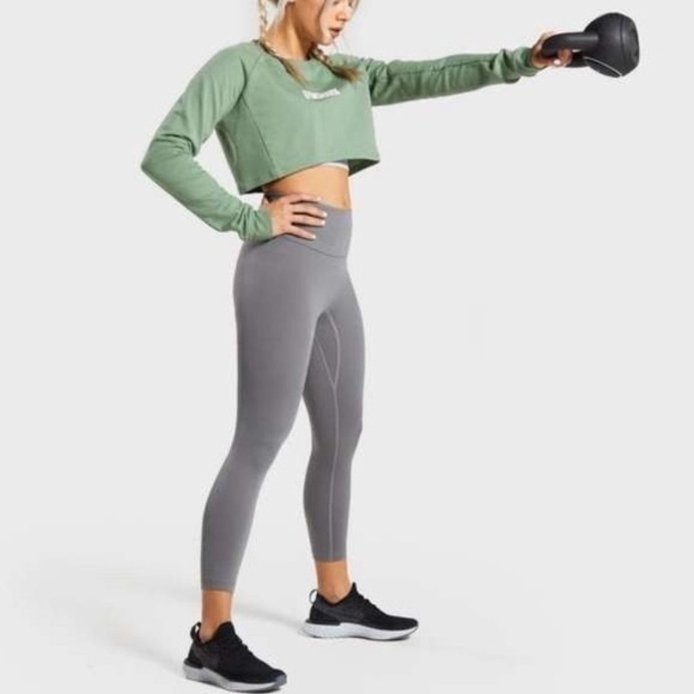 (A54) Gymshark Training leggings 7/8 in gray, Size‎ Medium